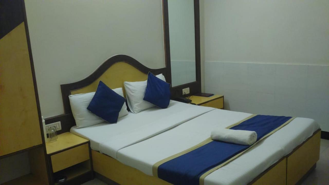 Ganga Sagar Hotel Bangalore Eksteriør billede