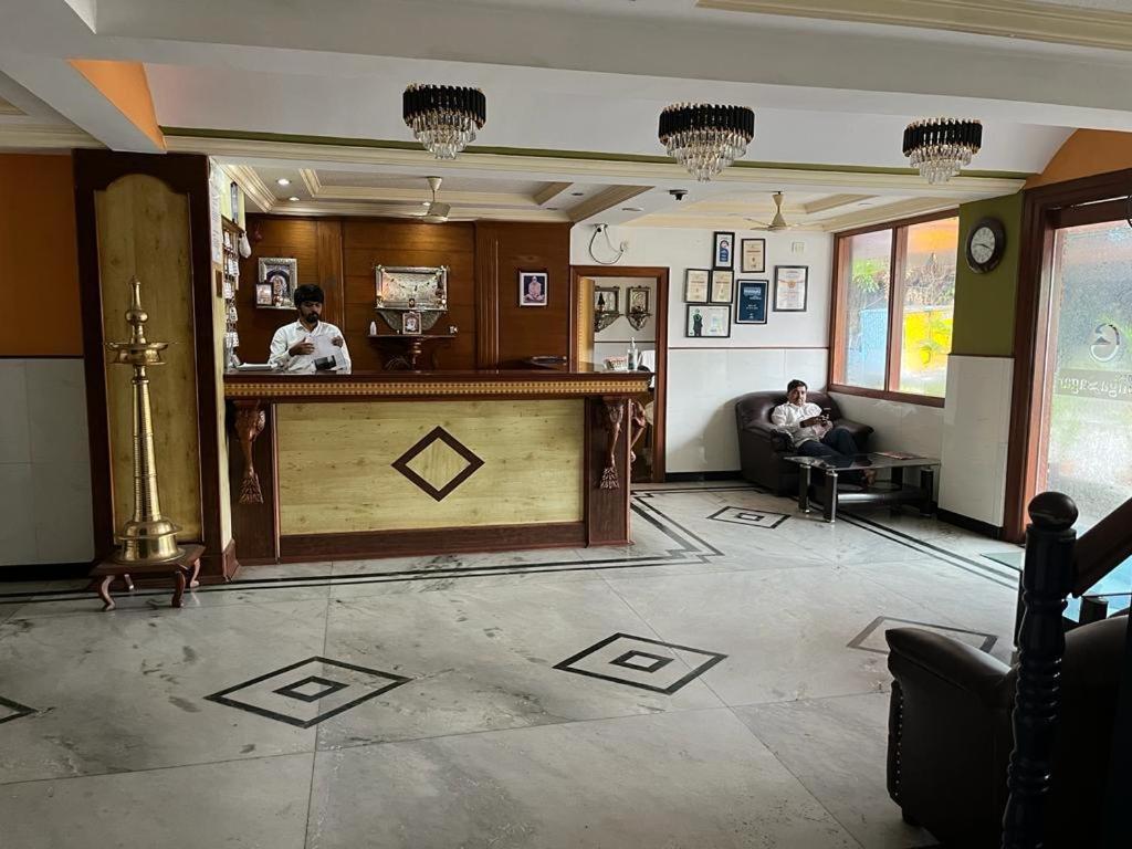 Ganga Sagar Hotel Bangalore Eksteriør billede