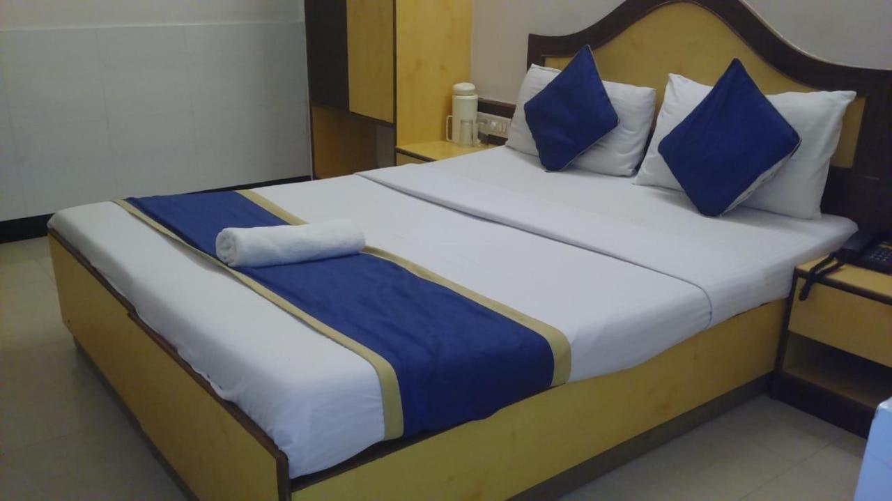 Ganga Sagar Hotel Bangalore Eksteriør billede